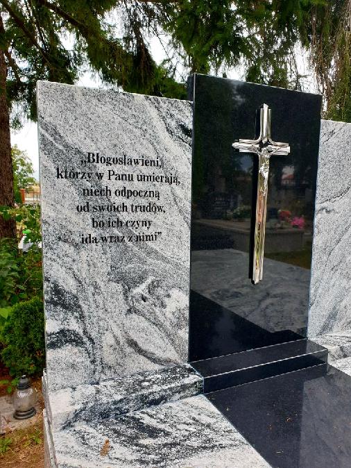 Grób Ewa Stolarz