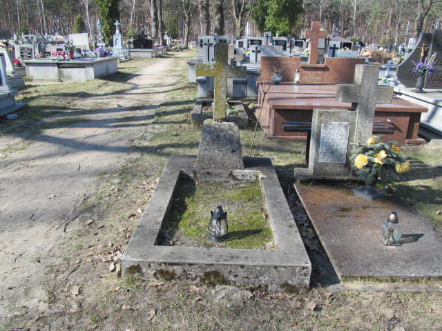  NN Rudnik nad Sanem - Grobonet - Wyszukiwarka osób pochowanych