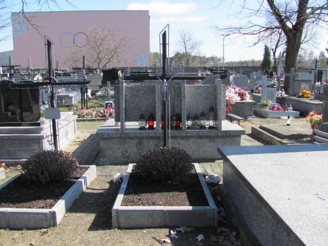  NN Rudnik nad Sanem - Grobonet - Wyszukiwarka osób pochowanych